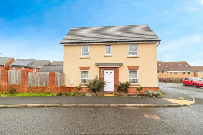 3 Bedroom Detached House For Sale In Alexander Way, Leighton Buzzard, Bedfordshire, LU7