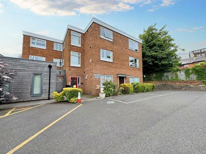 1 Bedroom Apartment To Rent In Duke Street, Sutton Coldfield, B72