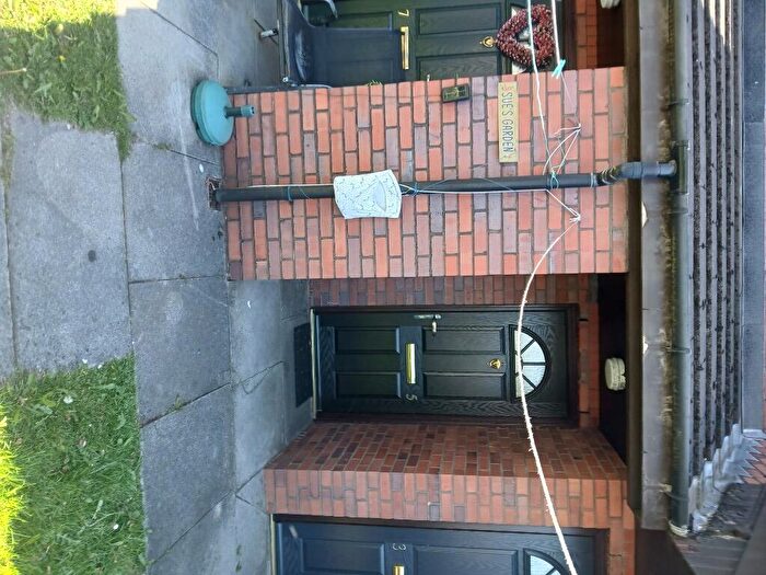 1 Bedroom Apartment To Rent In Hurst Street, Rochdale, Greater Manchester, OL11