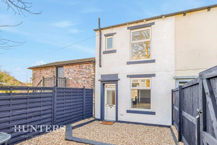 2 Bedroom Semi Detached House For Sale In Hanover Street, Littleborough, OL15