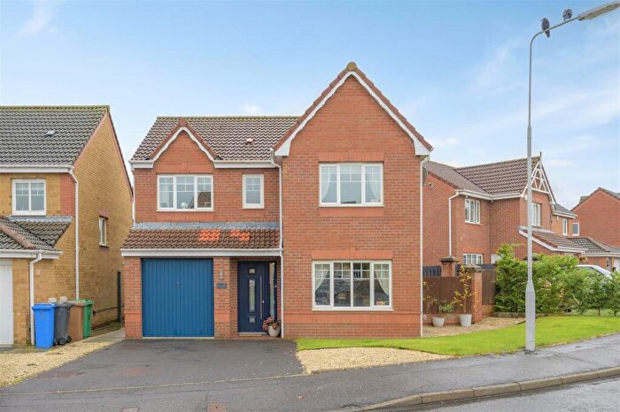 4 Bedroom Detached House For Sale In Kings Drive, Dunfermline, KY11