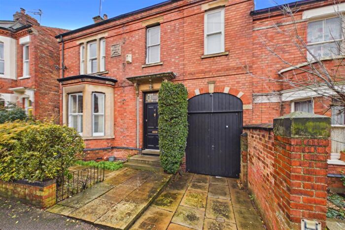 5 Bedroom House For Sale In Wellington Road, Newark, NG24