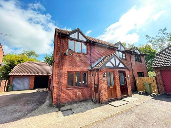 1 Bedroom Semi-Detached House To Rent In Carteret Close, Willen, MK15