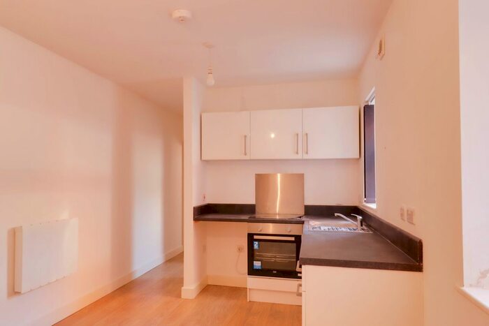 1 Bedroom Flat To Rent In Westleigh Road, Leicester, LE3