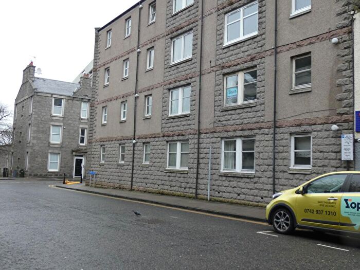 2 Bedroom Flat For Sale In Huntly Street, Aberdeen, AB10