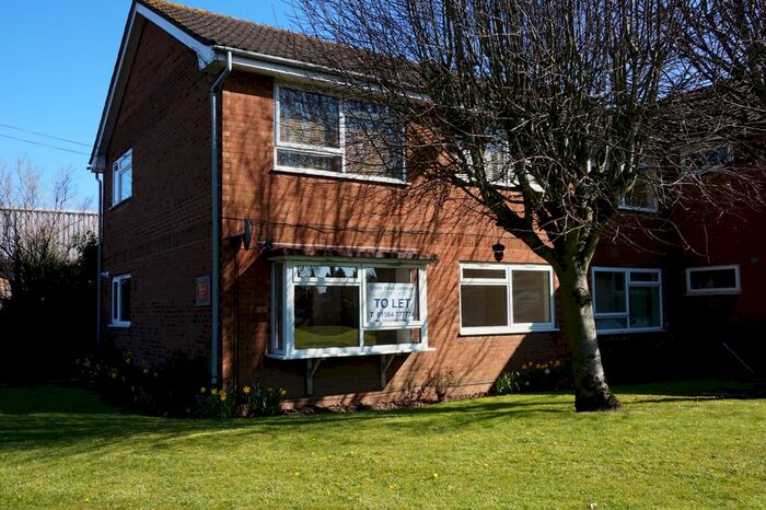 1 Bedroom Flat To Rent In Caldwell Grove, Solihull, B91