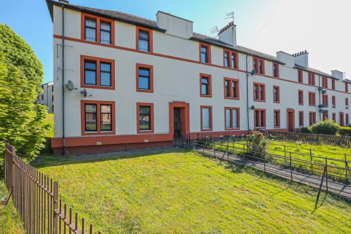 1 Bedroom Flat To Rent In Moncur Crescent, Dundee, DD3
