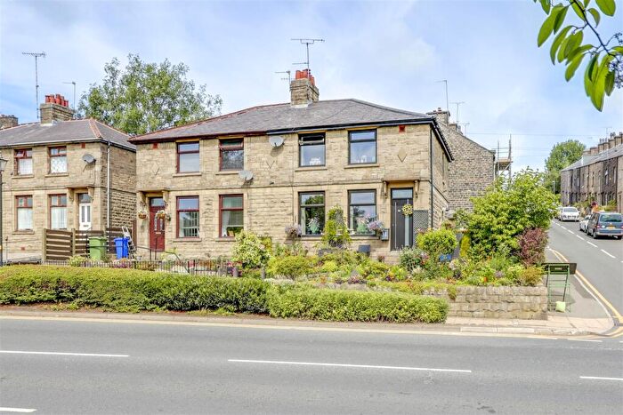 3 Bedroom Semi-Detached House For Sale In Haslingden Road, Rawtenstall, Rossendale, BB4