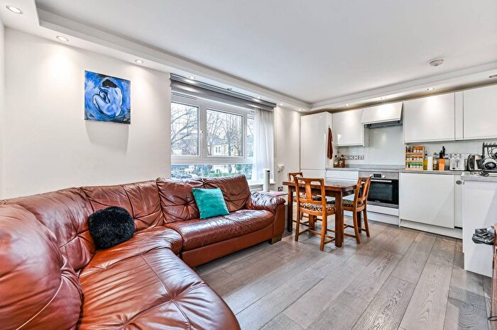 3 Bedroom Flat For Sale In Hungerford Road, Hillmarton Conservation Area, London, N7