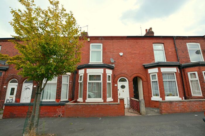 3 Bedroom Terraced House For Sale In Woodland Road, Gorton, Manchester, M18