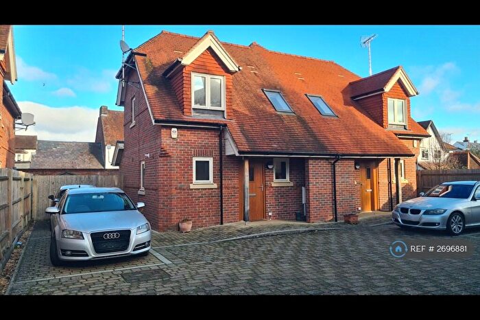 2 Bedroom Semi-Detached House To Rent In Shepard Place, Pangbourne, Reading, RG8