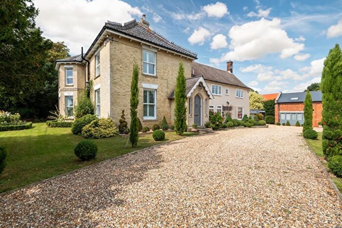 8 Bedroom Detached House For Sale In Debenham Road, Mickfield, Stowmarket, IP14