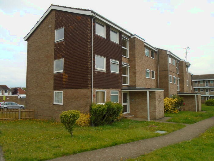 1 Bedroom Flat To Rent In Adur Valley Court, Steyning, BN44
