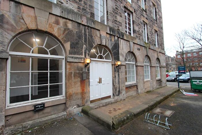 1 Bedroom Flat To Rent In Chapel Lane, Leith, Edinburgh, EH6