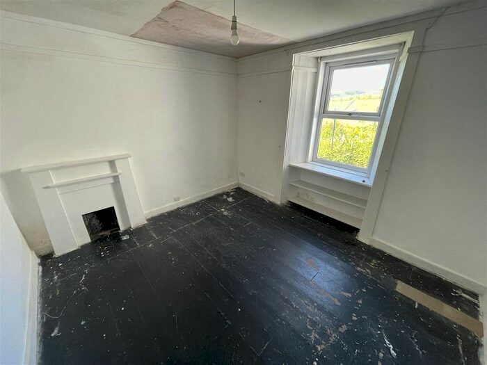 2 Bedroom Cottage For Sale In Ladybank, Cupar, KY15