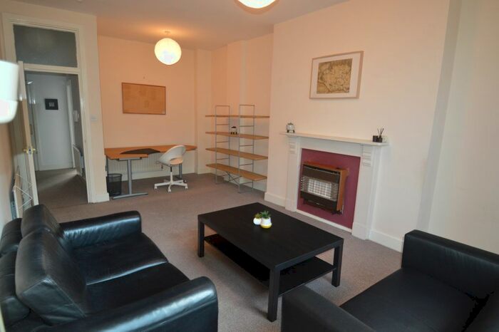 1 Bedroom Flat To Rent In Akenside Hill, Newcastle Upon Tyne, NE1