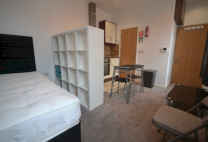 Studio To Rent In Carey Street, Reading, Berkshire, RG1