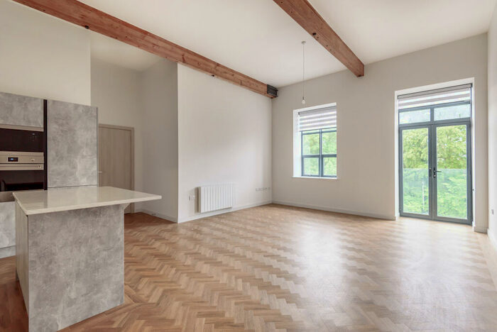 2 Bedroom Flat To Rent In Iron Row, Burley In Wharfedale, Ilkley, Uk, LS29