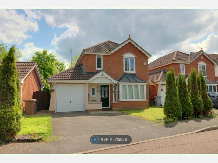 4 Bedroom Detached House To Rent In Fortinbras Way, Chelmsford, CM2