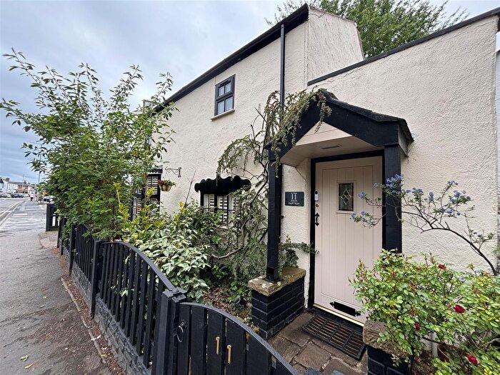 2 Bedroom Cottage To Rent In Green Lane, Formby, Liverpool, L37