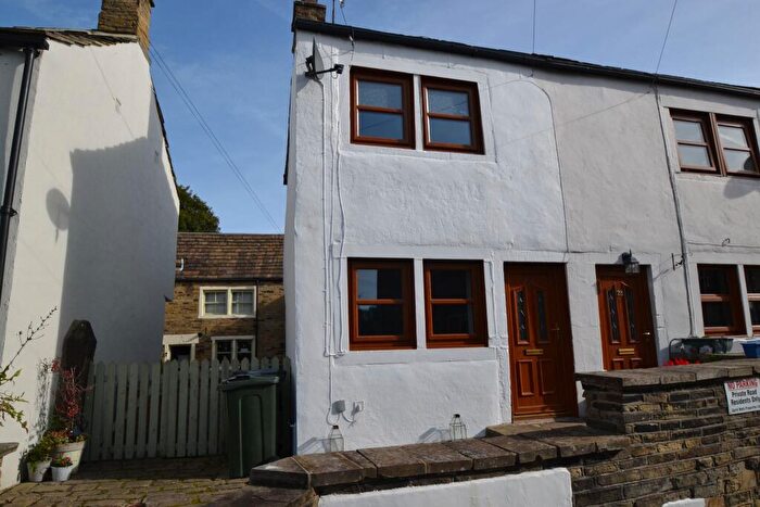 1 Bedroom Semi-Detached House For Sale In High Street, Idle, BD10
