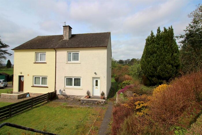 2 Bedroom Semi-Detached House For Sale In Springwood Drive, Kilmacolm, PA13