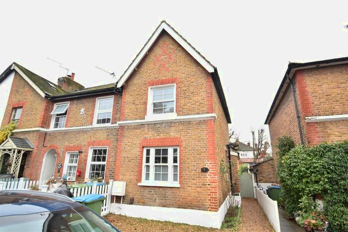 2 Bedroom Semi-Detached House To Rent In Ferry Road, Thames Ditton, KT7