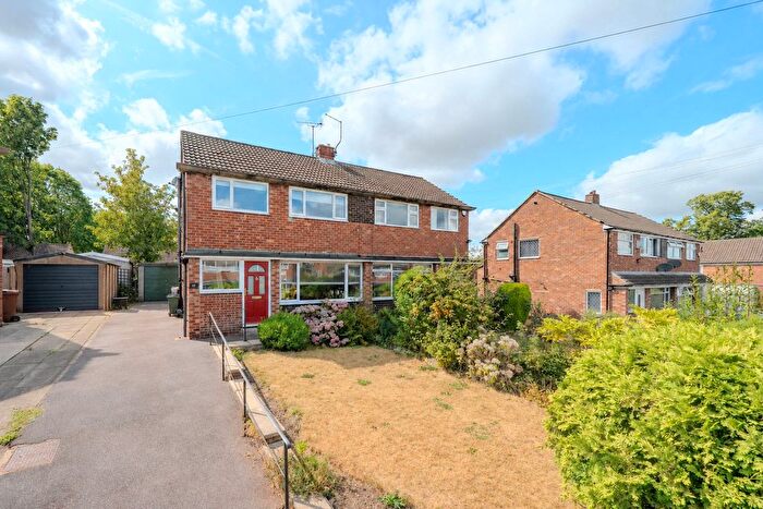 3 Bedroom Semi-Detached House For Sale In Britannia Court, Leeds, West Yorkshire, LS13
