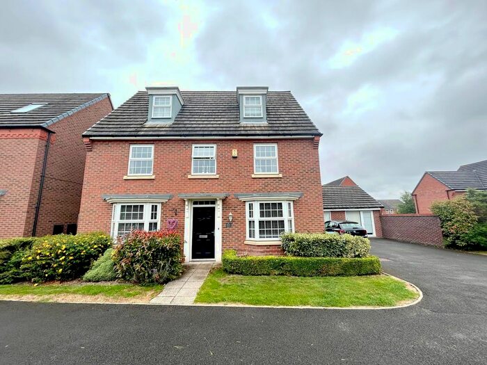 5 Bedroom Detached House To Rent In Minnesota Drive, Chapelford, WA5