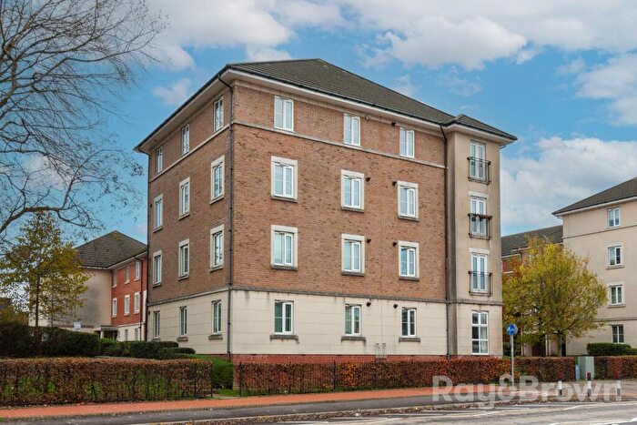 2 Bedroom Apartment For Sale In Ffordd James McGhan, Cardiff, CF11