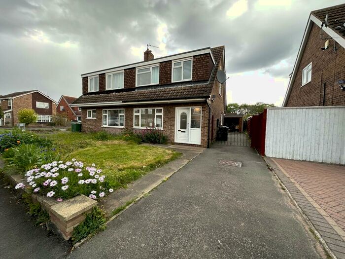 3 Bedroom House To Rent In Barsby Drive, Loughborough, Leics, LE11