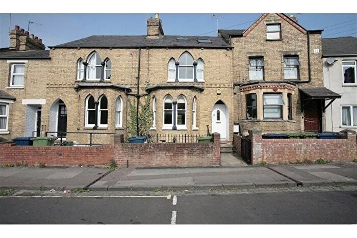 5 Bedroom Terraced House To Rent In Bullingdon Road, Oxford, OX4