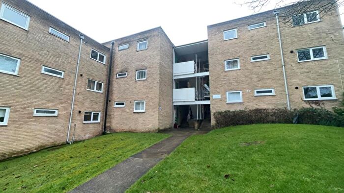 2 Bedroom Apartment To Rent In Kings Close, Wirral, CH63