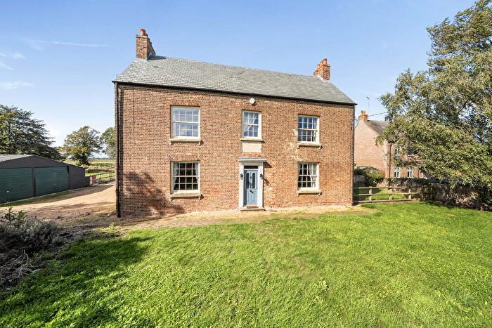 4 Bedroom Detached House For Sale In Bunkers House, Bunkers Hill, Wisbech St. Mary, Wisbech, Cambridgeshire, PE13