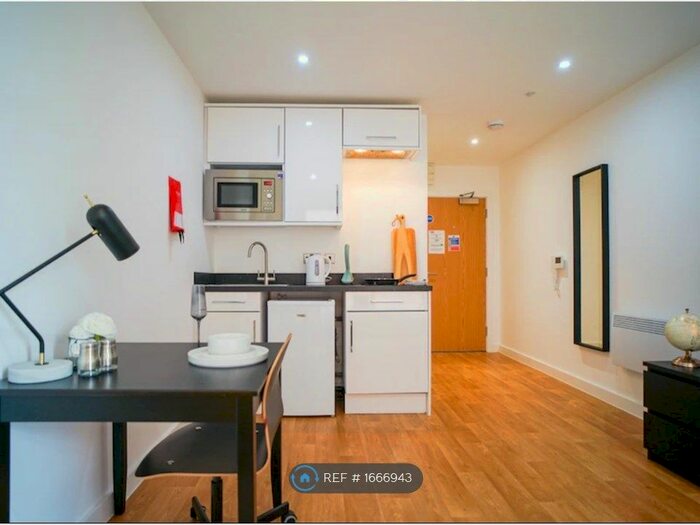 Studio To Rent In Furnace Hill, Sheffield, S3