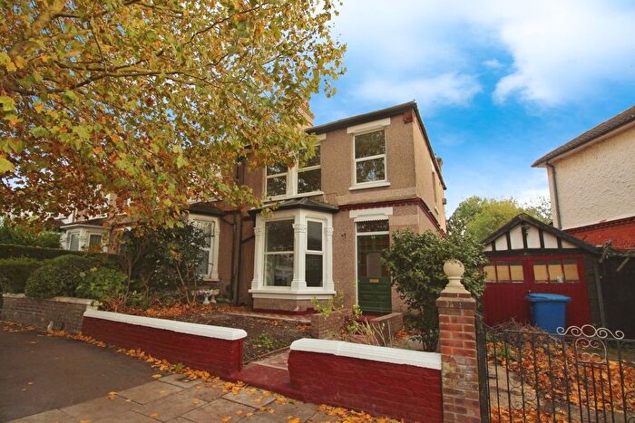 3 Bedroom End Terrace House To Rent In Mcleod Road, Abbey Wood, London, SE2