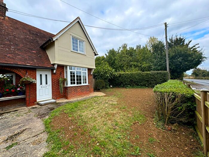 3 Bedroom Semi-Detached House To Rent In Dunmow Road, Rayne, CM77