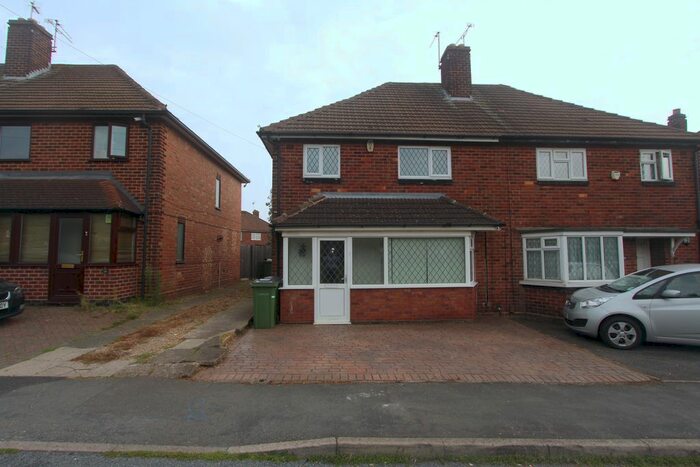 3 Bedroom Semi-Detached House To Rent In Kingsway, Braunstone, LE3