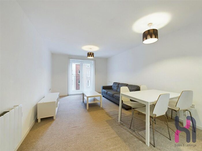 2 Bedroom Flat To Rent In Endeavour House, B Elmira Way, M5