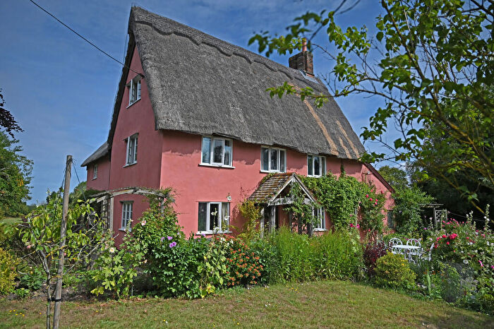 4 Bedroom Detached House For Sale In Suffolk, Bacton, Nr Stowmarket Equestrian / Land / Lifestyle / Country Cottage, IP14