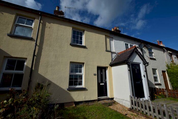 2 Bedroom Terraced House To Rent In Alton, GU34