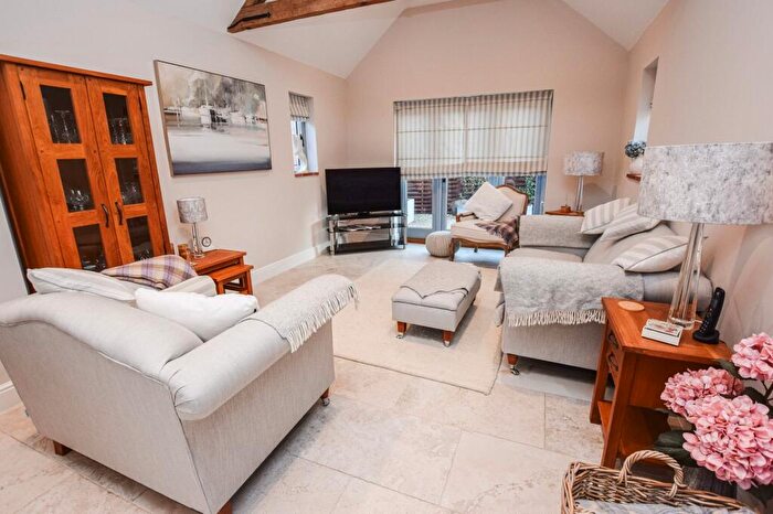 2 Bedroom Barn Conversion To Rent In Melton Constable, NR24
