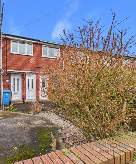 2 Bedroom Flat For Sale In Sinclair Court, Shepherd Road, Lytham St. Annes, FY8