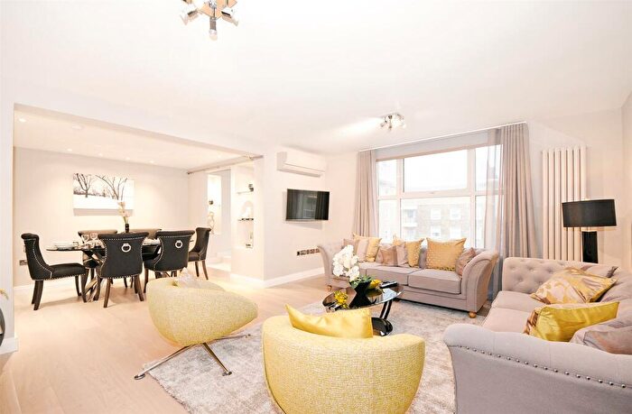 3 Bedroom Flat To Rent In St John’s Wood Park, St John's Wood, London, NW8