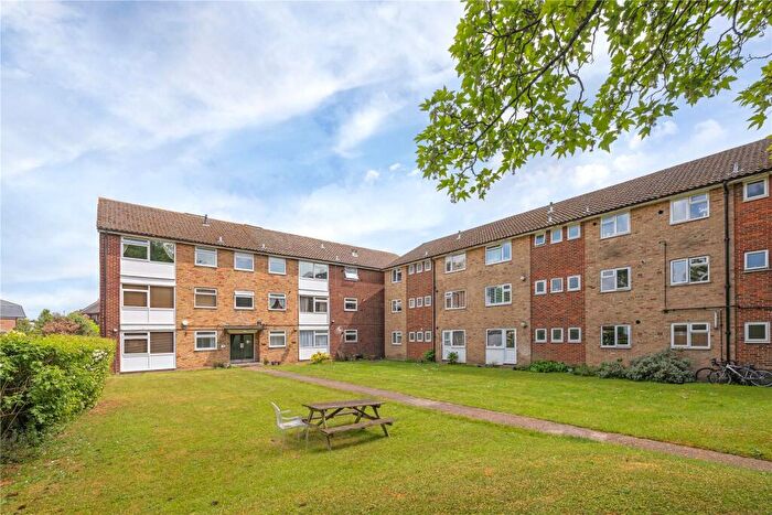 1 Bedroom Flat For Sale In Bishops Green, Upper Park Road, Bromley, BR1