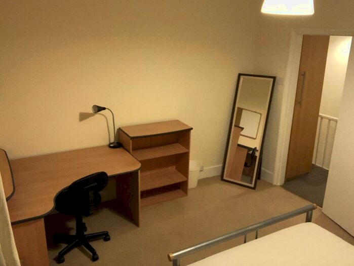 4 Bedroom Terraced House To Rent In Norfolk Street, Leamington Spa, CV32