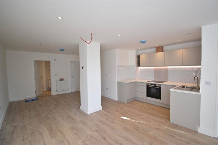 Studio To Rent In Waterside House, Leamington Spa, CV31