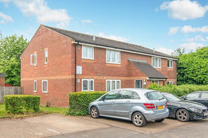 Studio To Rent In Chartwell Close, Greenford, UB6