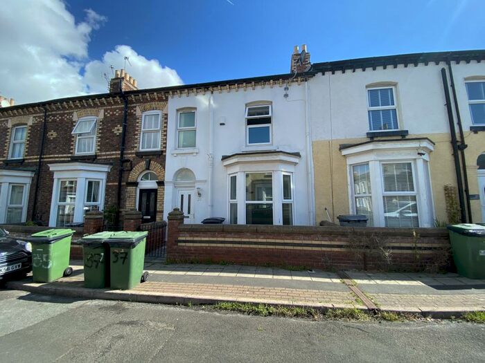 3 Bedroom House To Rent In Buxton Road, Birkenhead, CH42