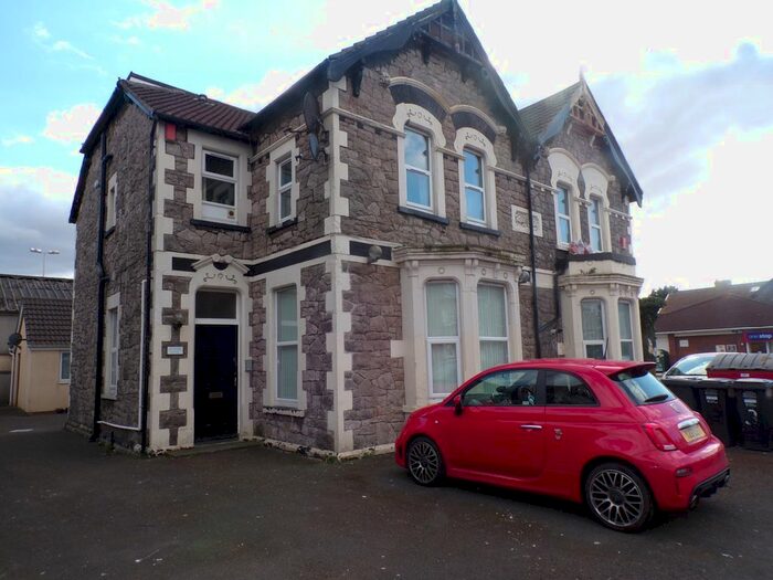 1 Bedroom Flat To Rent In Locking Road, Weston-Super-Mare, BS23